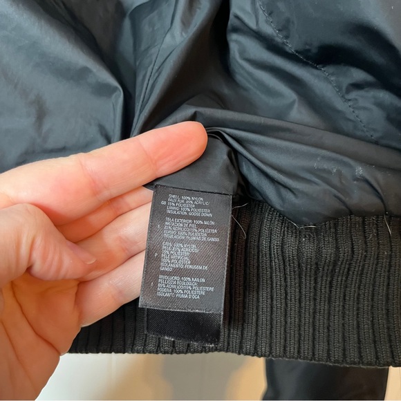 The North Face Black Hooded Puffer Jacket Cropped Down 550 Fill Women's S - Picture 6 of 11